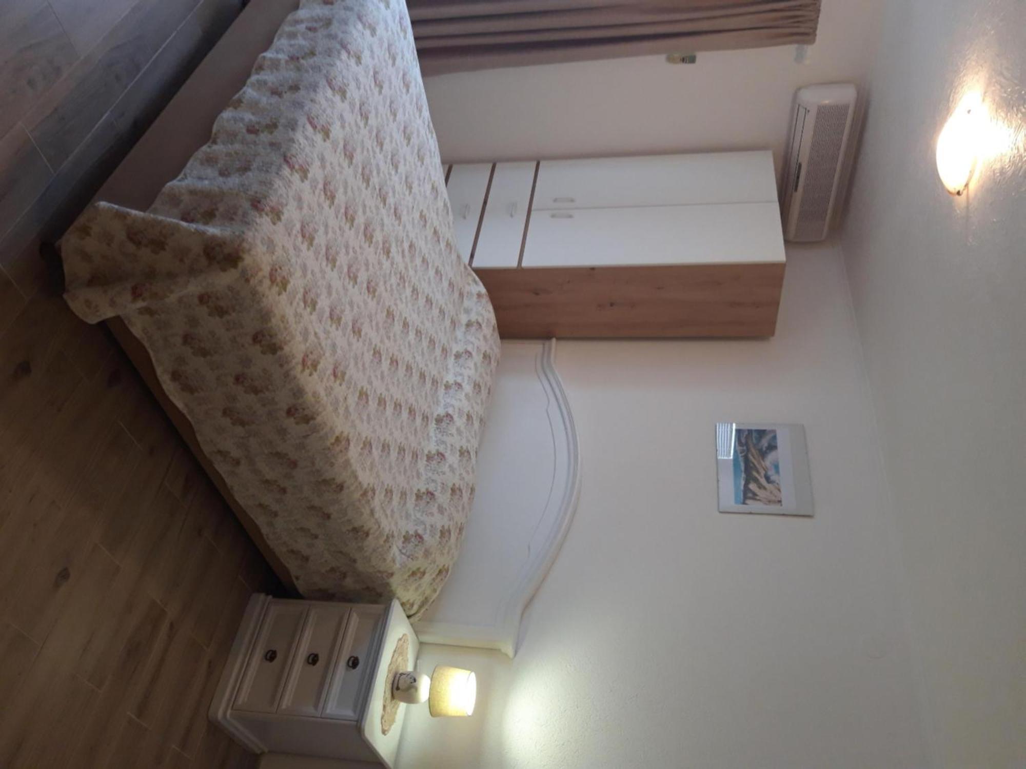 Rooms Nikola Tučepi Zewnętrze zdjęcie